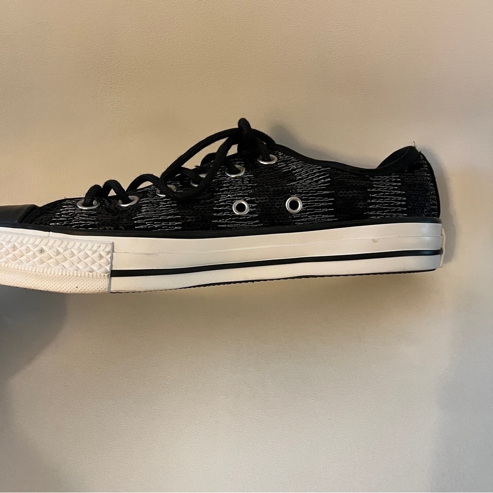 Converse Silver Sequin Low Top Sneaker Womens Size 6 - Picture 10 of 14